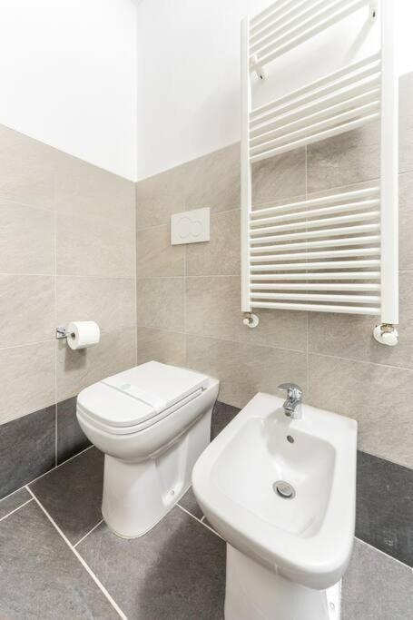 Appartamento Unico A Bologna Con 3 Camere E Parcheggio Gratuito Экстерьер фото